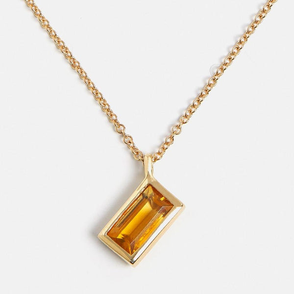 ［すぐにお届け］CHLOE Leather citrine necklace すぐにお届け］CHLOE Leather citrine necklace