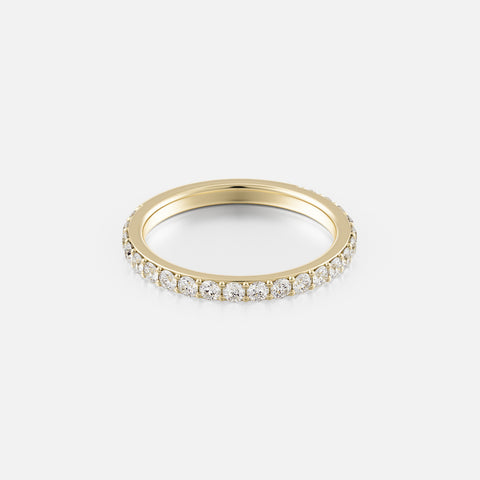 Eternity ring with round diamonds, classic design 14k 18k gold platinum SHW Fine Jewelry NYC