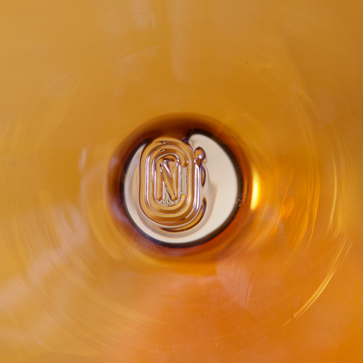 Short Balloon Vase Amber