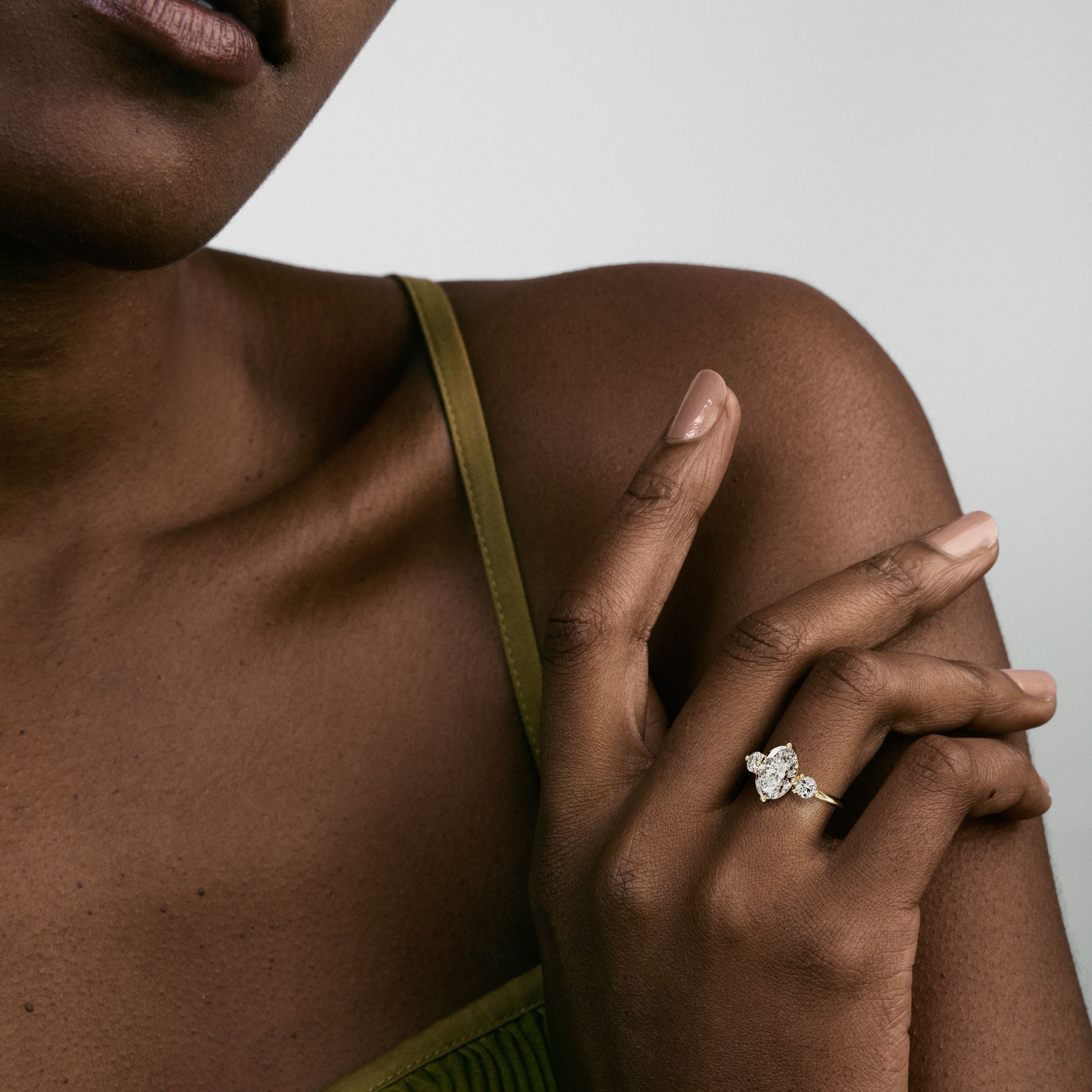 Kele Ring with 2.59ct Lab-grown Diamond