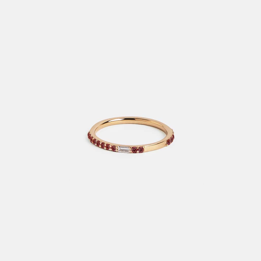 Les Ring with Rubies