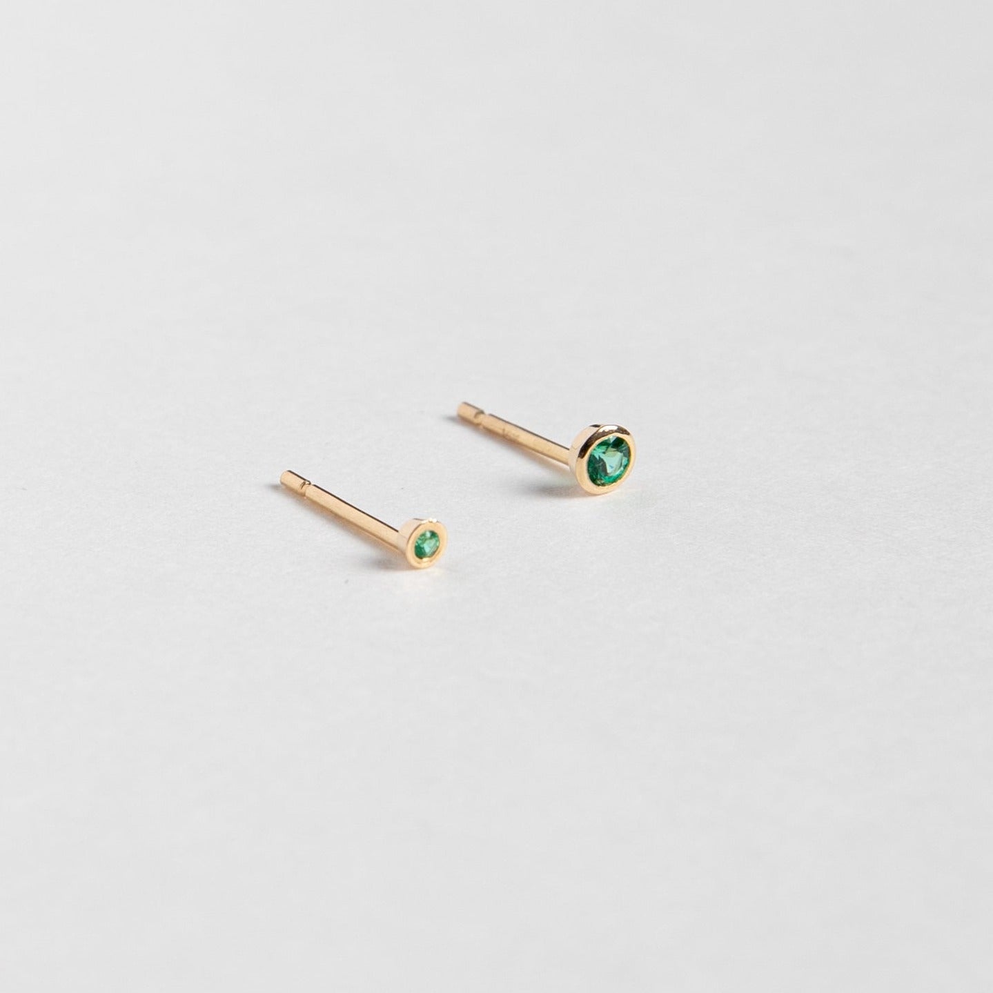 Small Kaya Minimal Stud in 14k Gold set with Emeralds by SHW Fine Jewelry
